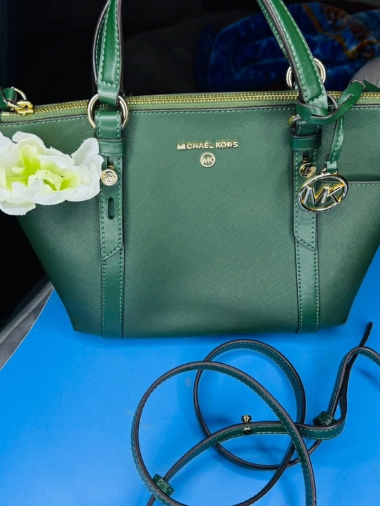 Michael Kors Handbags - Michael Kors Tote Shoulder Emerald Green Saffiano Leather Satchel Bag
